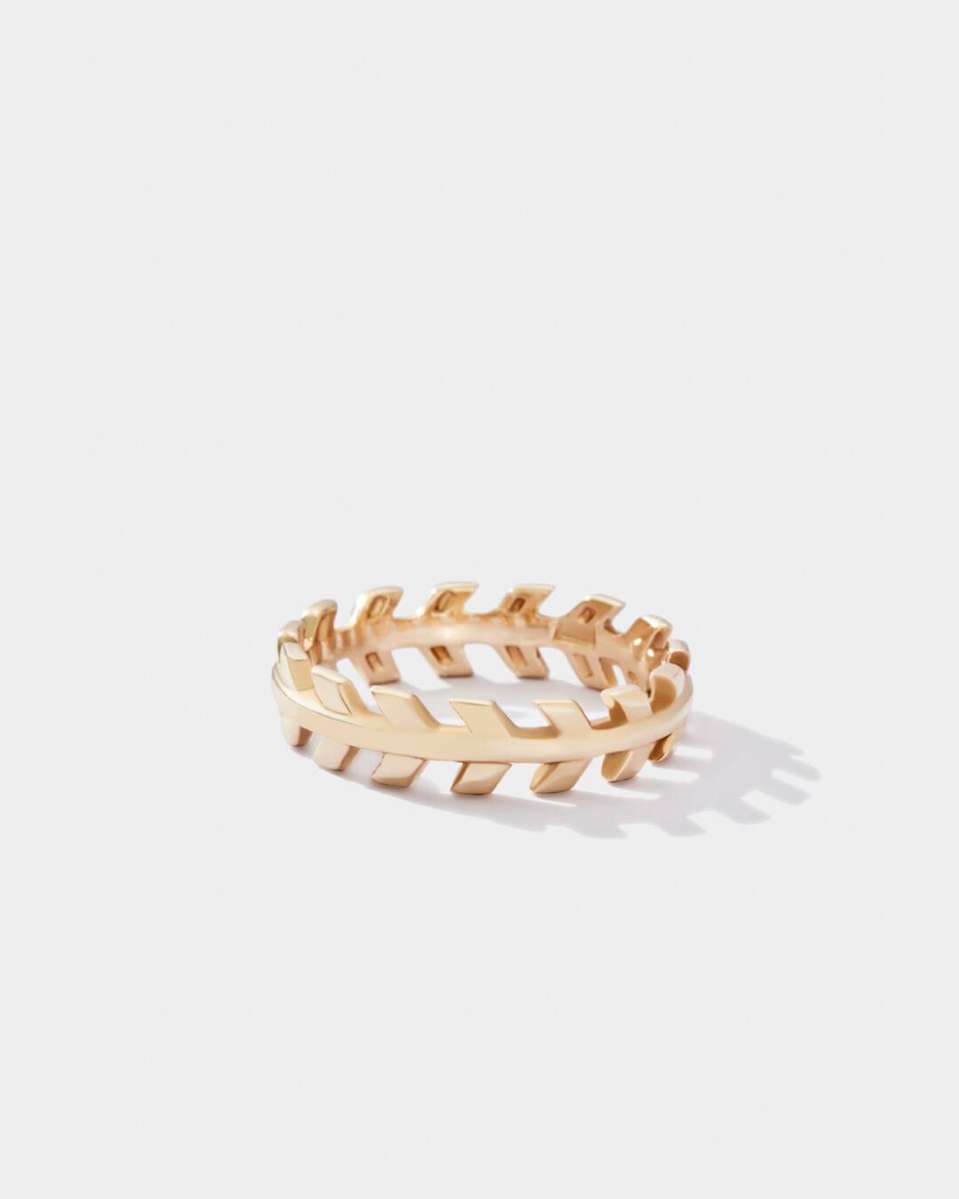 Laurel Wreath Statement Ring - Image 2