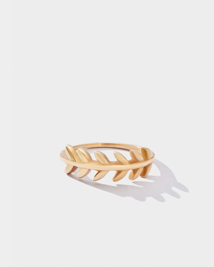 Laurel Statement Ring