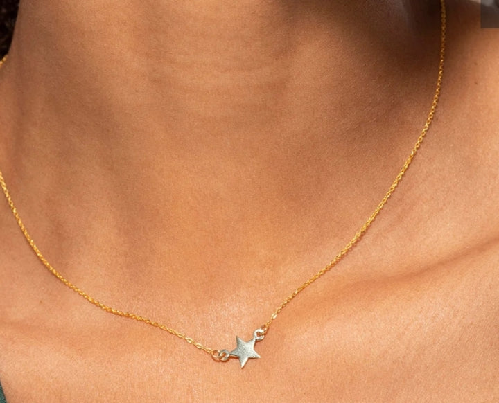 Dainty Star Necklace