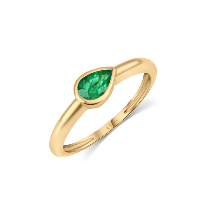 Nature's Embrace Ring (Emerald)