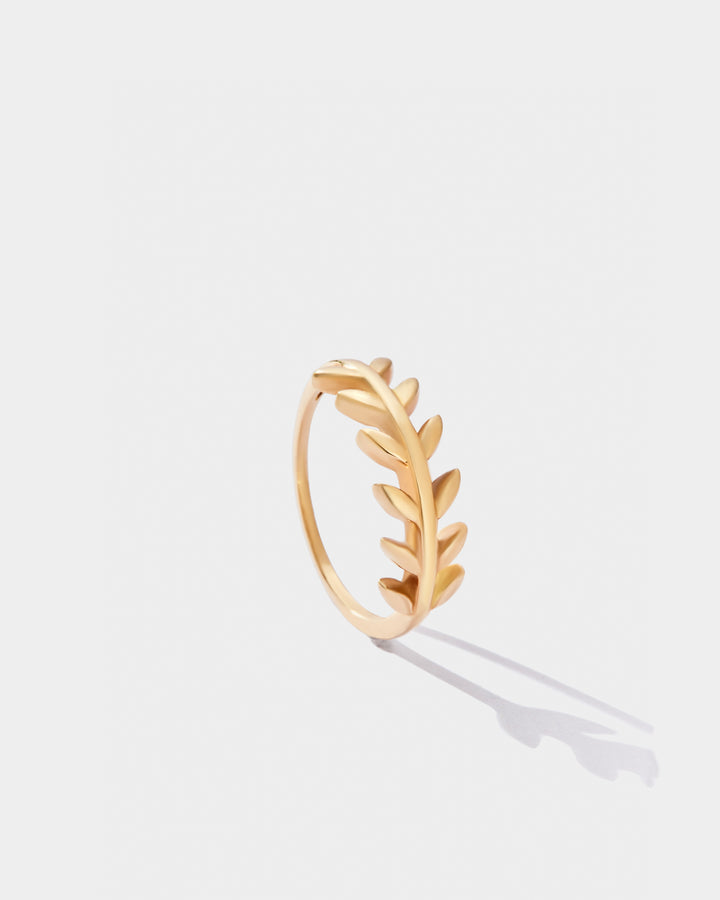 Laurel Statement Ring