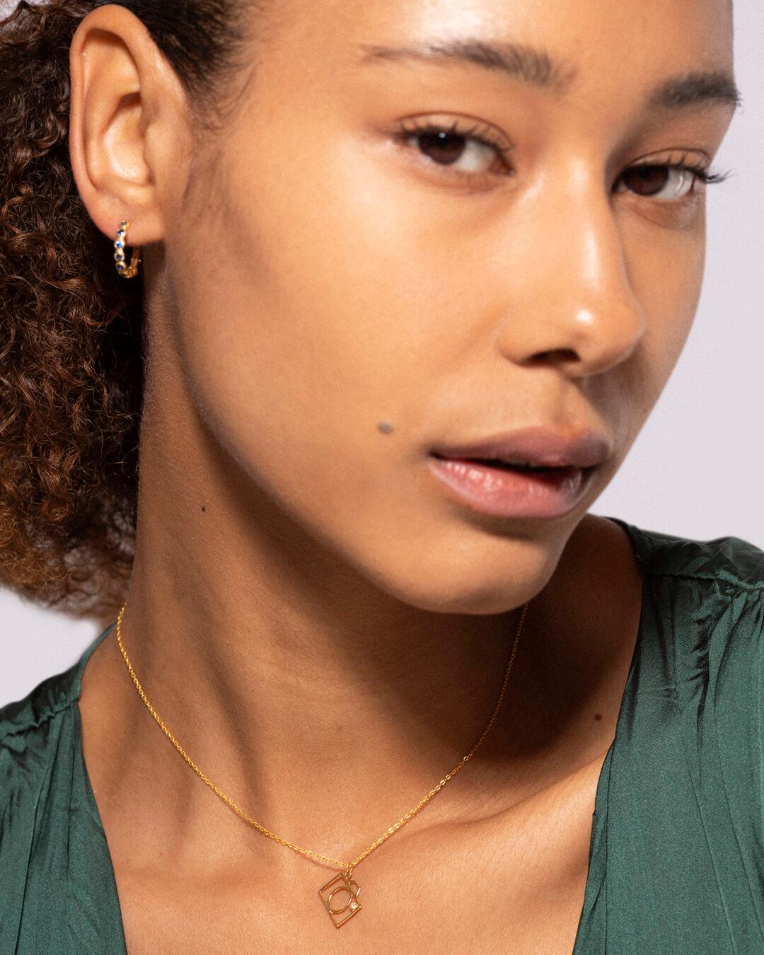 Camera Minimal Necklace - Image 3