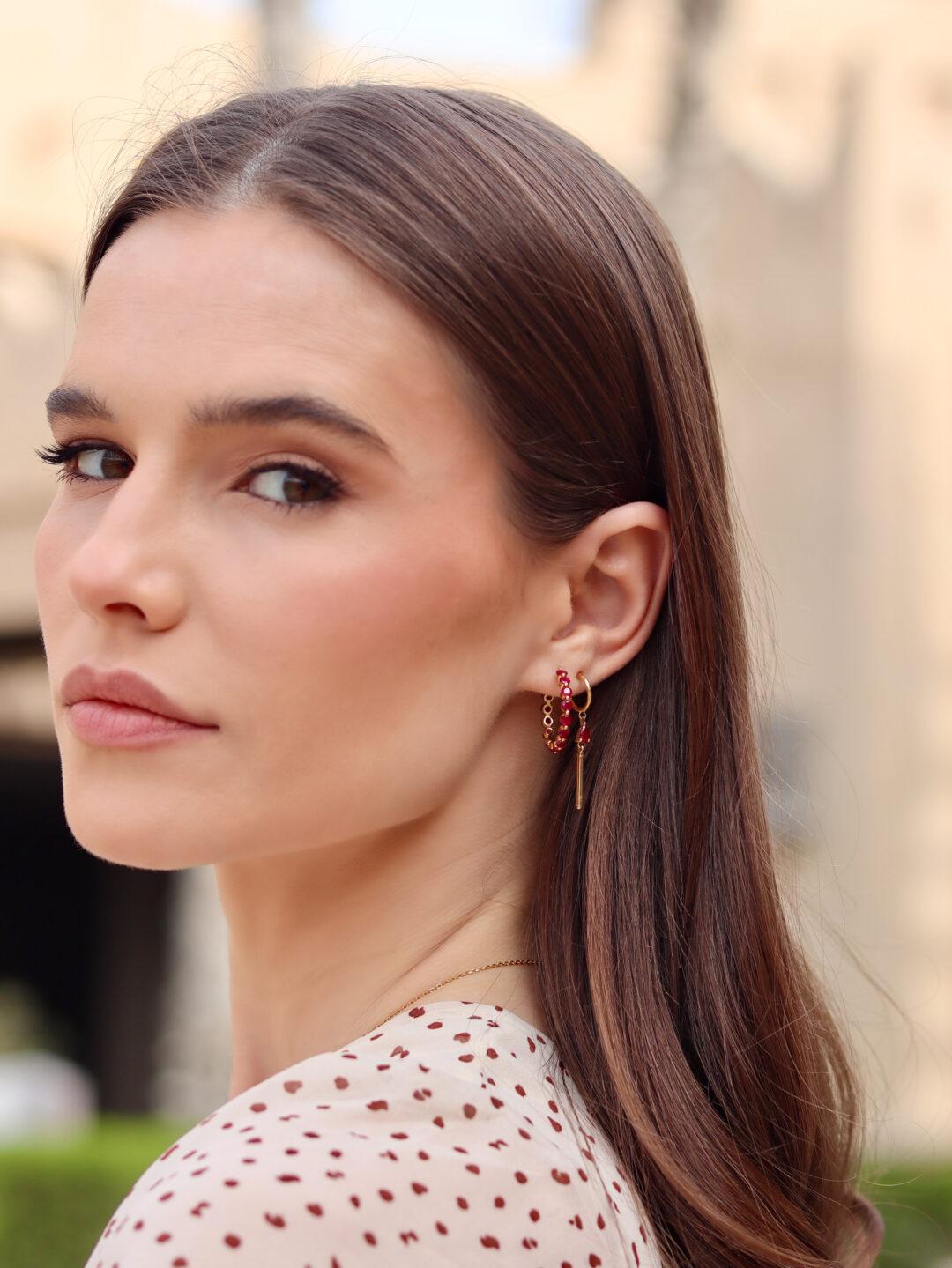 LINEAR RUBY LOVE EARRINGS - Image 2